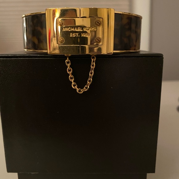 Michael Kors Bangle Bracelet - Picture 1 of 1